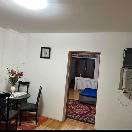 Almira Mujcic Appartamento Sarajevo Esterno foto