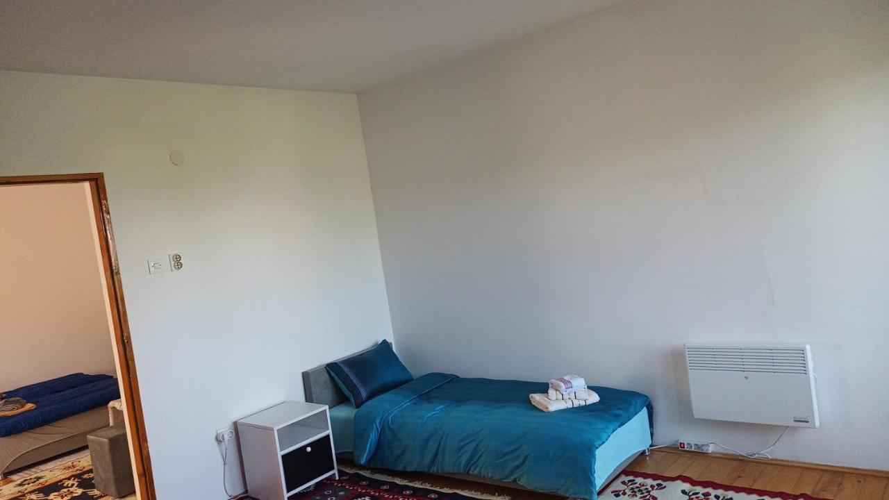 Almira Mujcic Appartamento Sarajevo Esterno foto