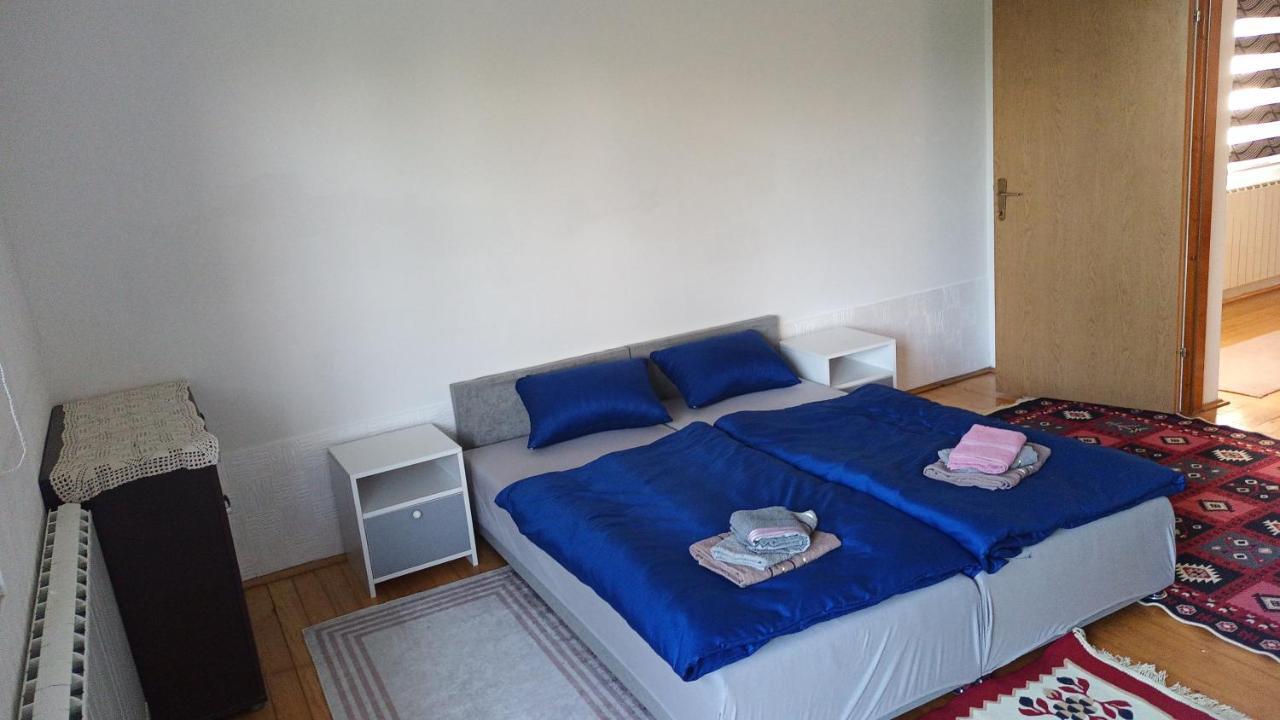 Almira Mujcic Appartamento Sarajevo Esterno foto